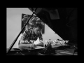 Voir la vidéo WARD DE VLEESCHHOUWER  ‘CHICHA MORADA’ Piano music from Peru - Image 3