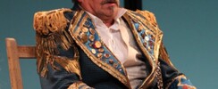 Costumière, couturière