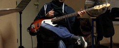 Noé Gresham - Professeur de guitare basse 