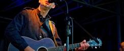 Chanteur cherche groupe