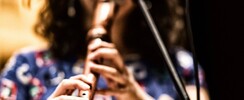 Cecilia Peçanha - Cours de flûte à bec, flûte traversière, guitare, chant et solfège