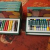 lot de 7 boites de 12 pastels gras