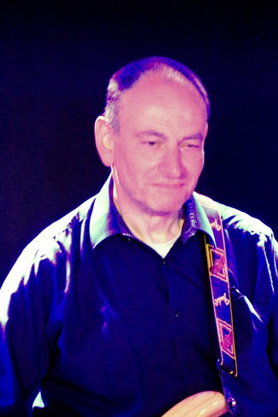 Alain | Cours de guitare | Perwez