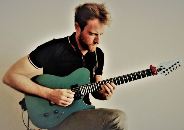 Grégory Bordat | Cours de guitare tout style et niveau | Bruxelles