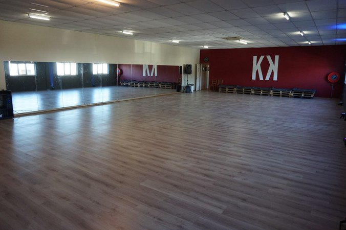 Location salles polyvalentes & danse