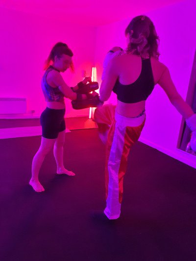 Fluxion3000 | Cours de yoga et boxe | Bruxelles