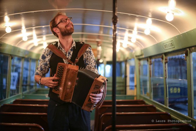 Martin de Roos | Cours d'accordéon diatonique | Court-Saint-Etienne