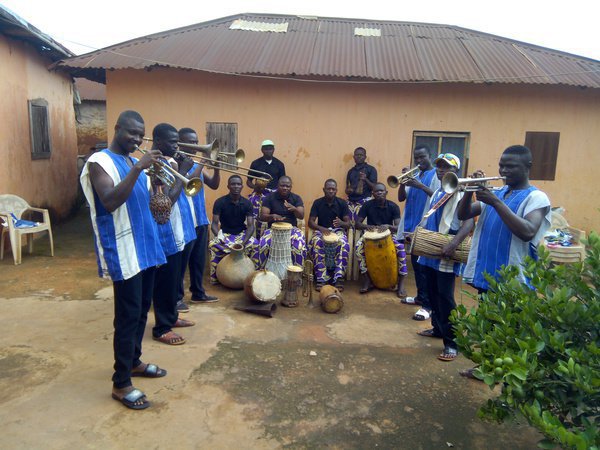 APEF Hwendo-doté - Percussionnistes Endogènes et Fanfares Hwendo-doté du Bénin