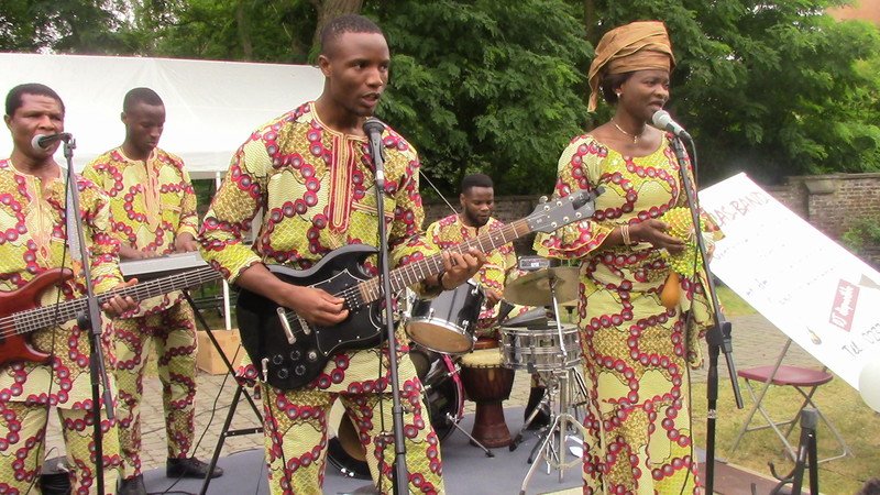 JESCCAS BAND - Musique africaine, Variété