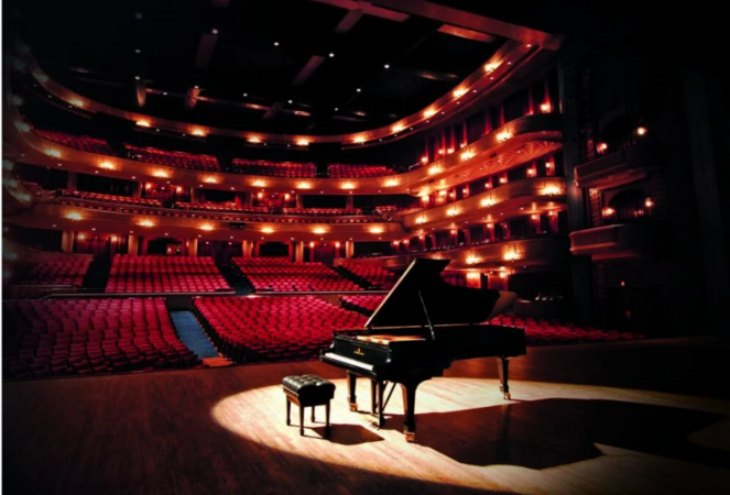 Pianiste pour établissements et événements (gratuit)