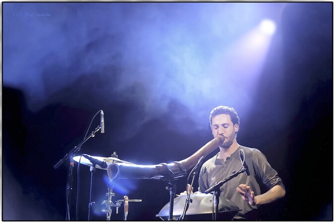 HANDPAN, DIDGERIDOO, PERCUSSION: GÉRARD SPENCER