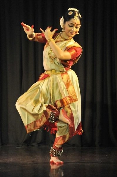 Regain | Danse classique indienne (bharata natyam) | Eupen