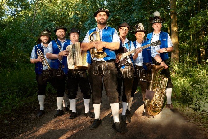 Die Freiwilligen - Orchestre bavarois et variété