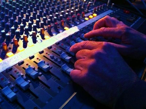 DNV-MUSIC - événement / sonorisation / location