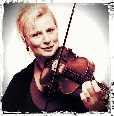 Cécile Blondeel, conteuse  - Contes, musique, animations ,spectacles.