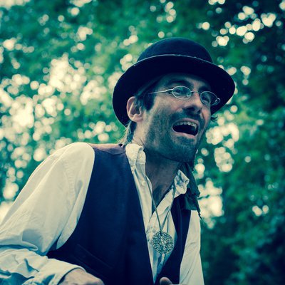 Monsieur Hic, Cie des Branquignols - Spectacle de contes et autres activités