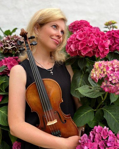 Ekaterina - Violoniste classique-électrique pour vos events