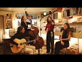 Voir la vidéo JAZZ MANOUCHE WITH PISTACHE GROUP - Image 3